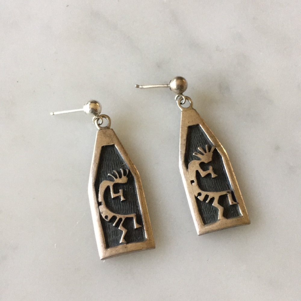 Vintage Hopi Native American Kokopelli Dangle Earrings - Picture 8 of 9